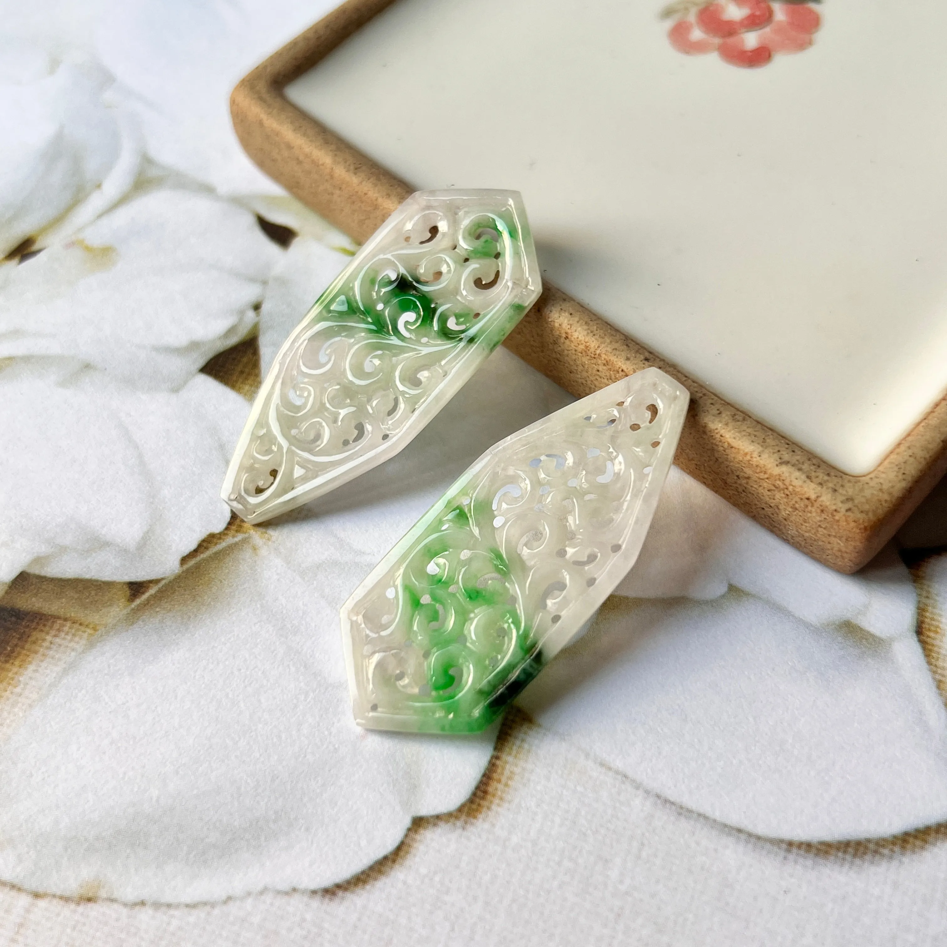 23.7cts A-Grade Natural Lavender and Floral Green Jadeite Fancy Shape Pair with Vine Carvings No.180722