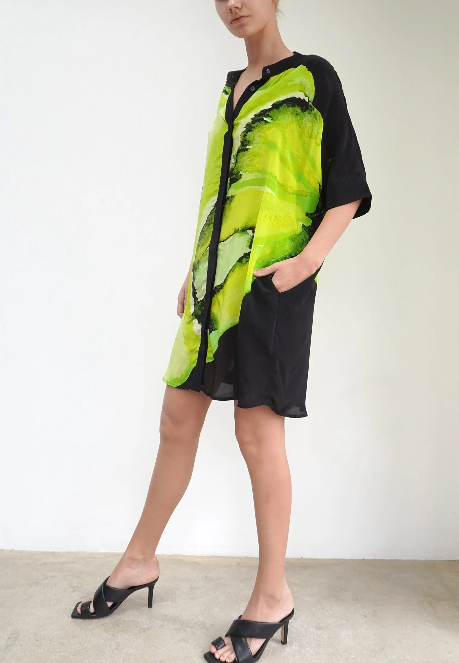 ASCENT TUNIC BLACK & LIME