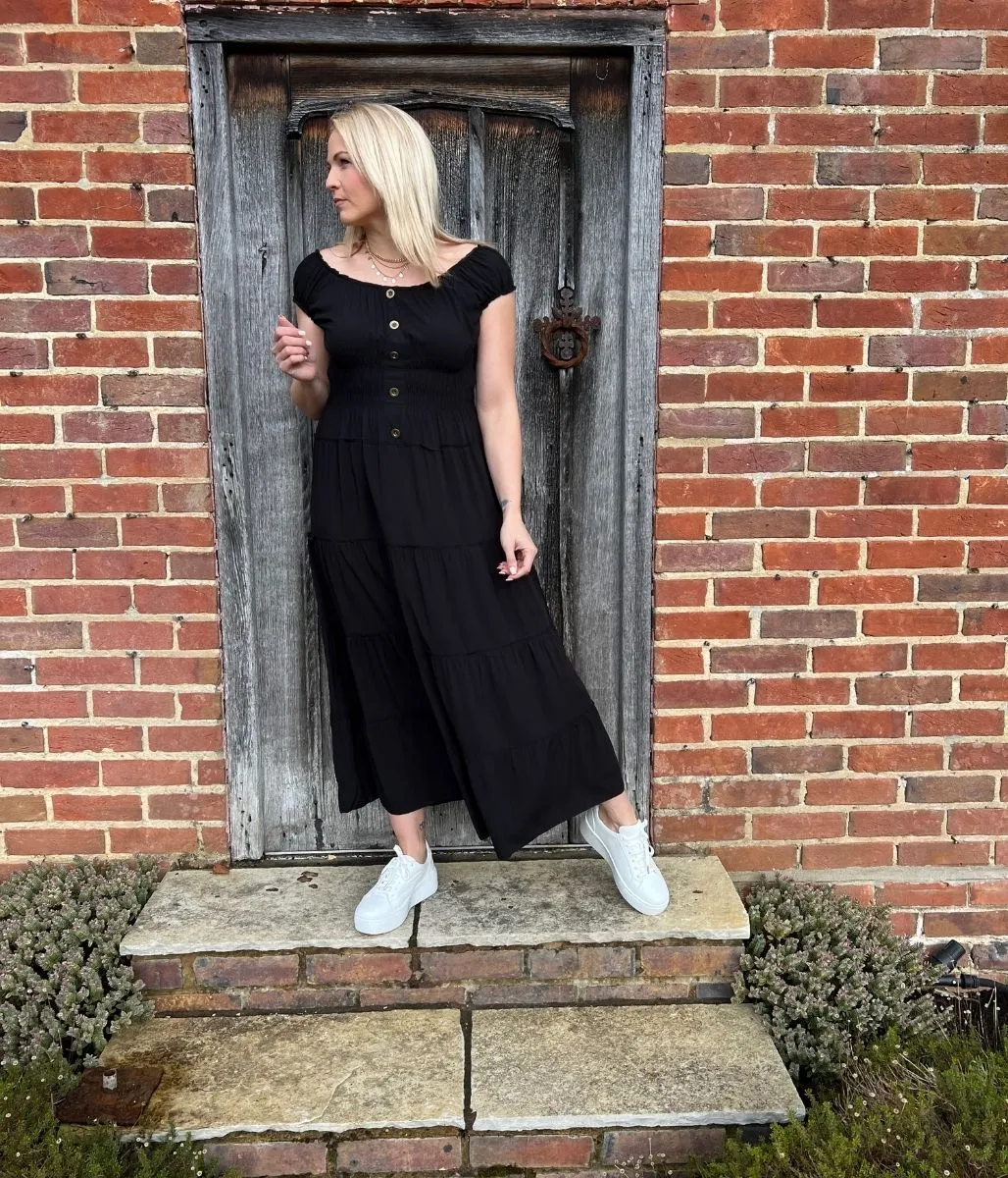 Elegant Black Midi Dress with Tiered Shirring Detail