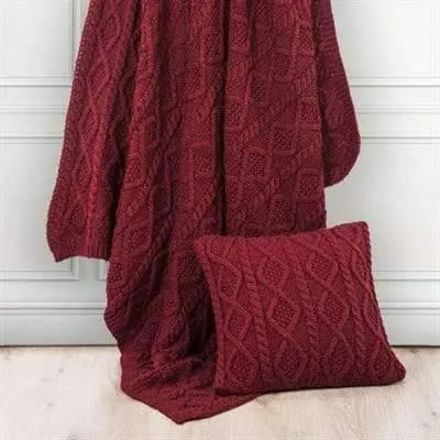 Cable Knit Throw Pillow in Red