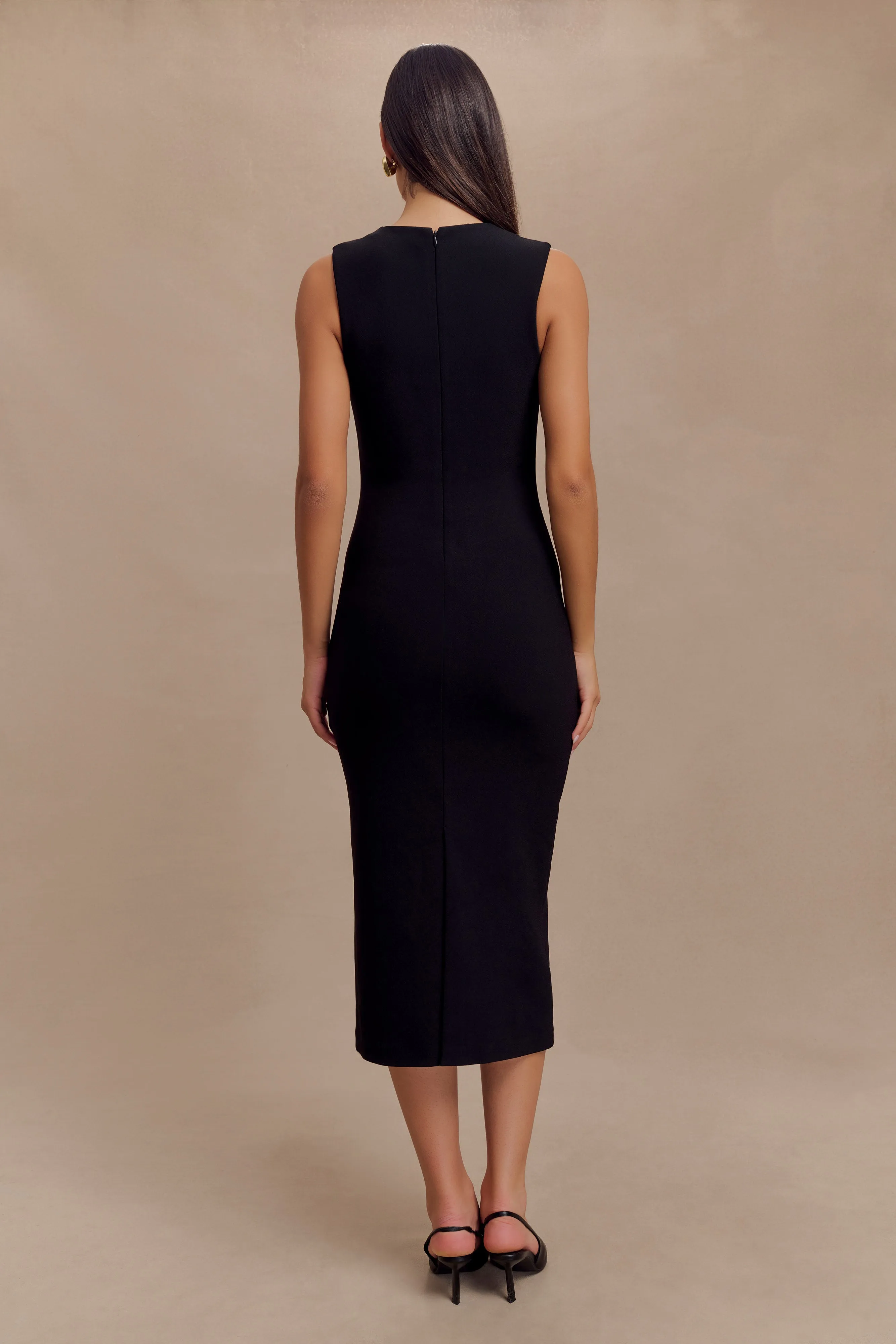 Chic Black Midi Dress with Crepe Textured Fabric - Frida