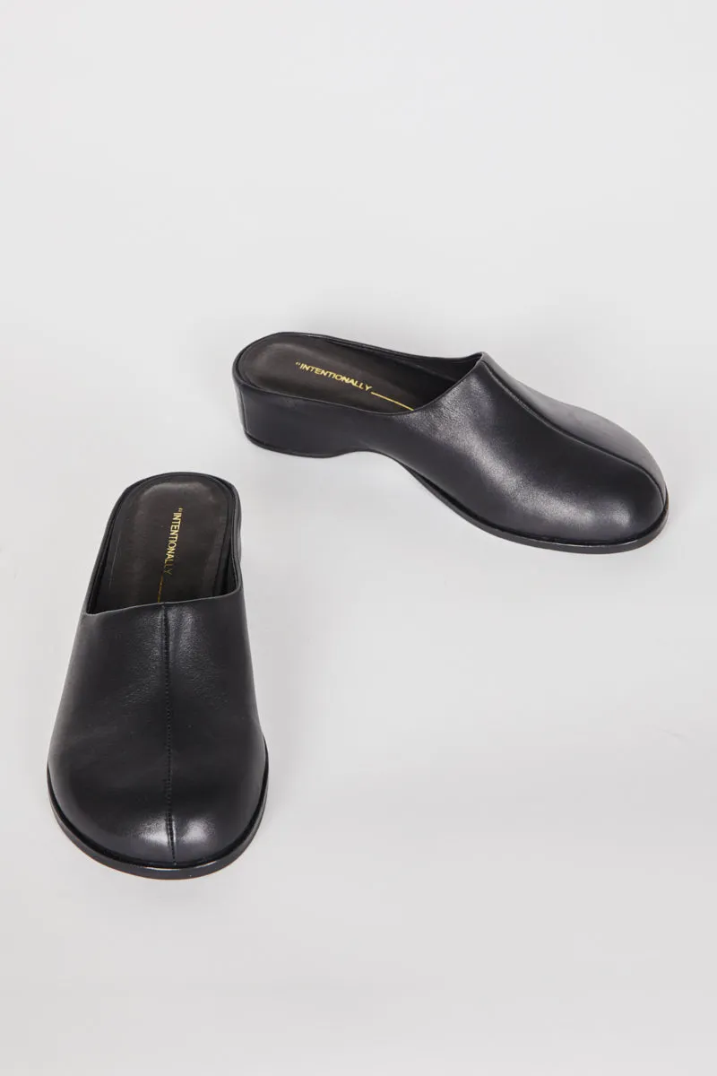 Shift Leather Bubble Clog