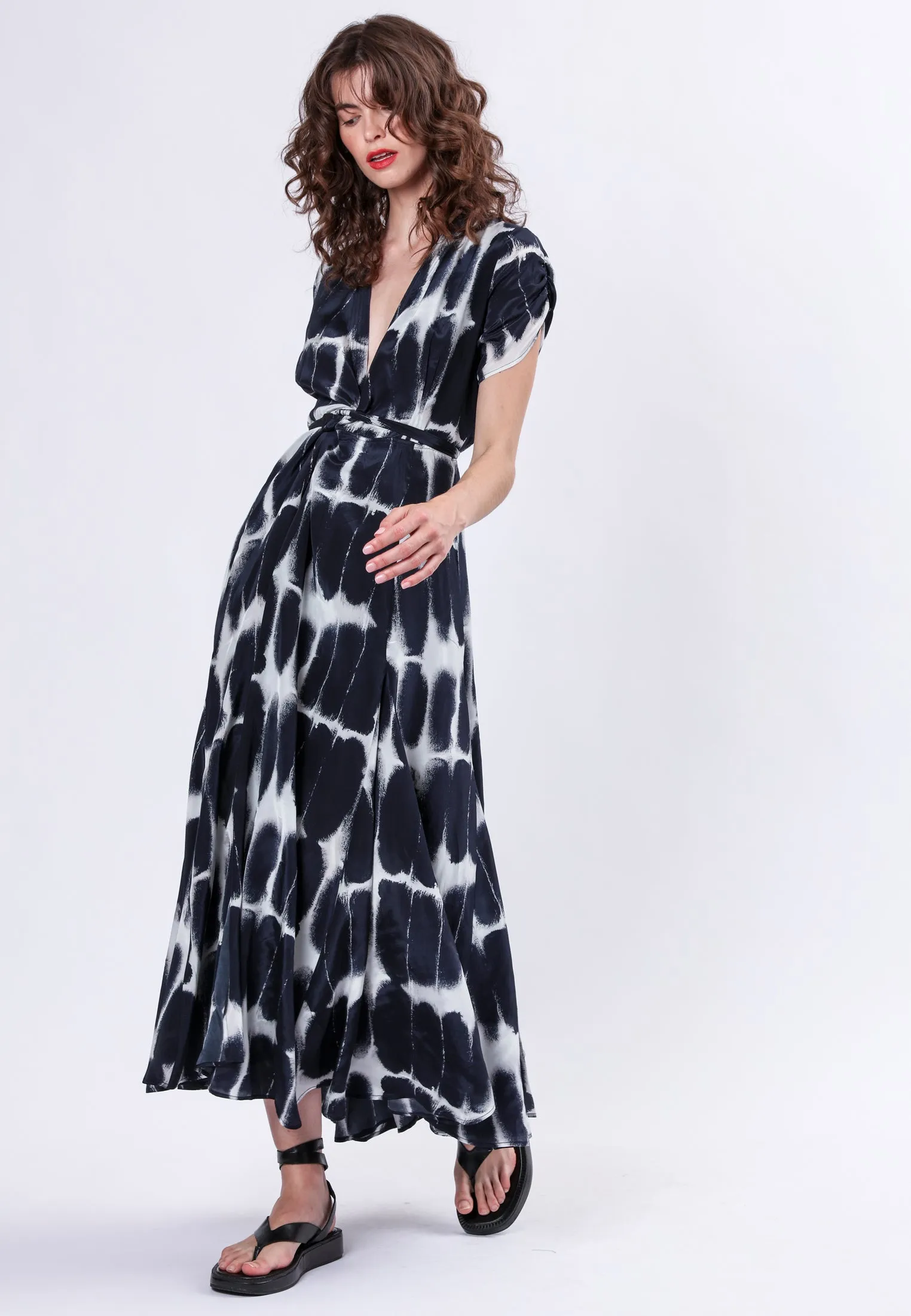 Maxi Luminary Dress for Solstice Celebrations - Premium Quality