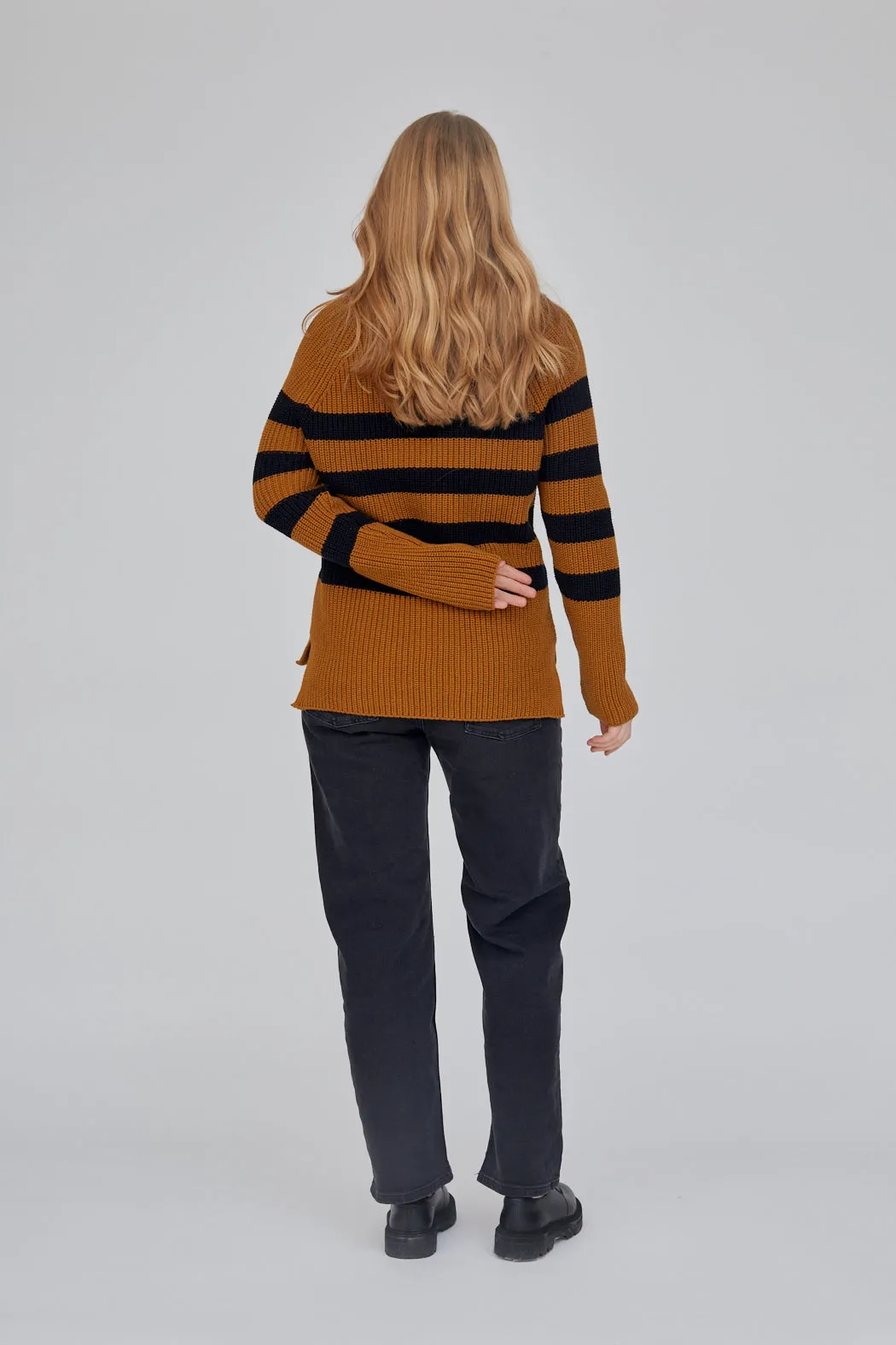 Sweety Sweater Striped - Bronze Brown/Black Stripe